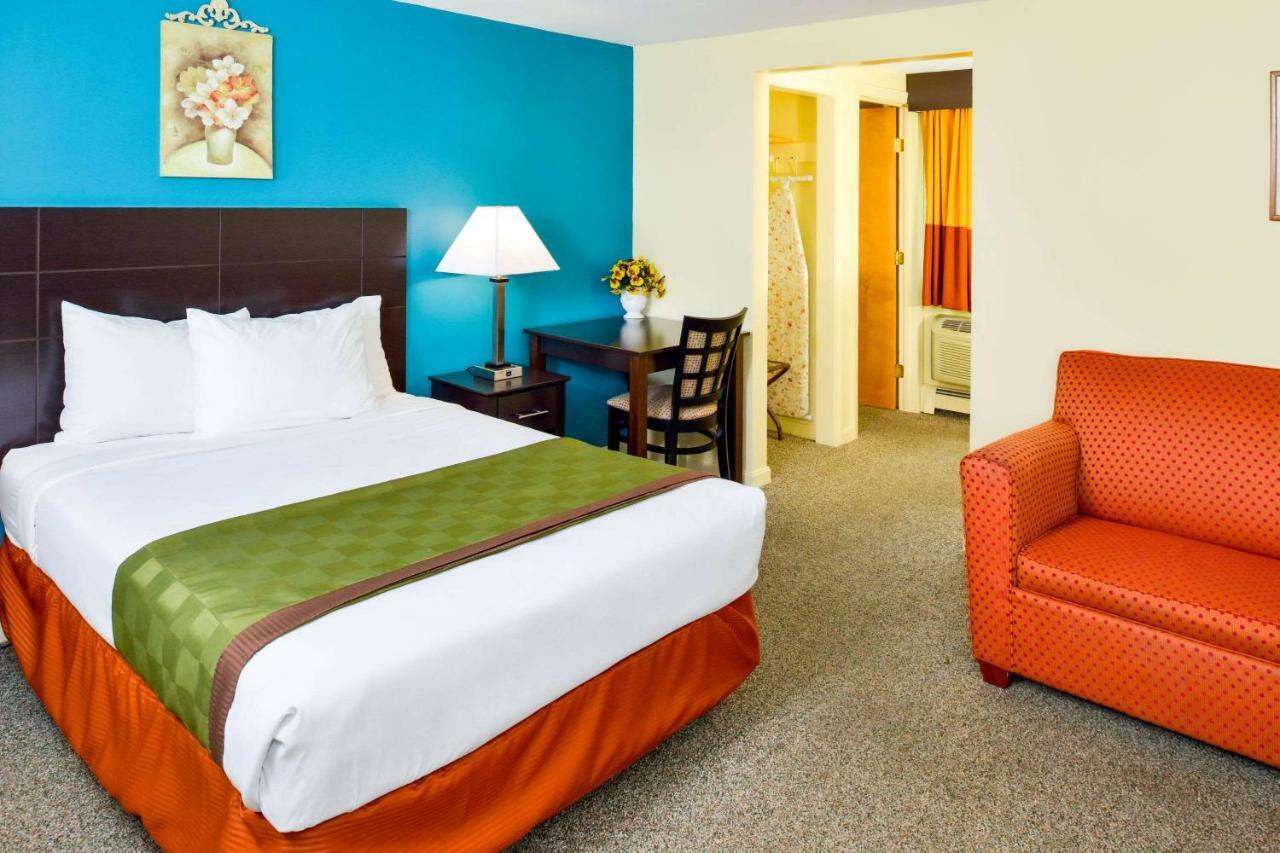 Rodeway Inn Orleans - Cape Cod Exterior foto